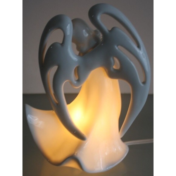 Appletree Design Porcelain Heaven & Earth Peaceful Angel Nightlight 7" /62" Cord - Picture 3 of 7